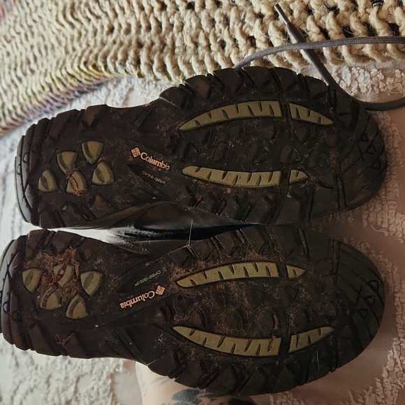 Womens hiking boots - Picture 3 of 3